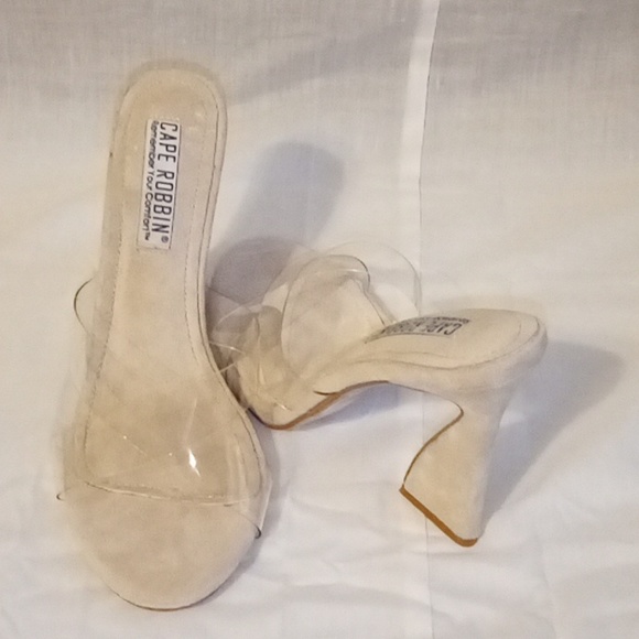 Women's shoes - Picture 2 of 5